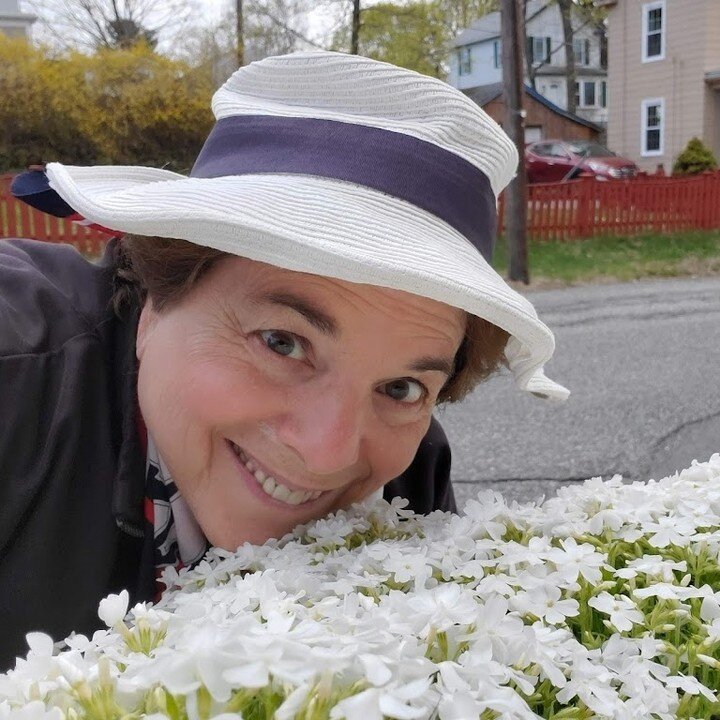 Our Monday Member spotlight 🔦 is shining bright on our #Pepperlane, Dr. Nancy Zare! She has been with Pepperlane for several years and her energy and passion for her clients and our community is inspiring. ⁠
⁠
Nancy  did not start her company until 